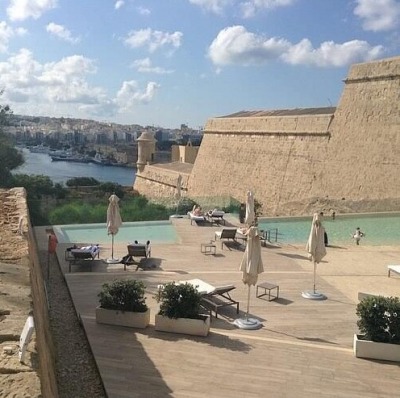 hotel resort valletta