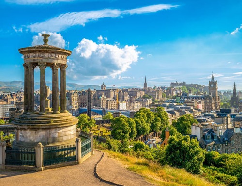 7 things to see in Edinburgh and the surprising stories behind them!