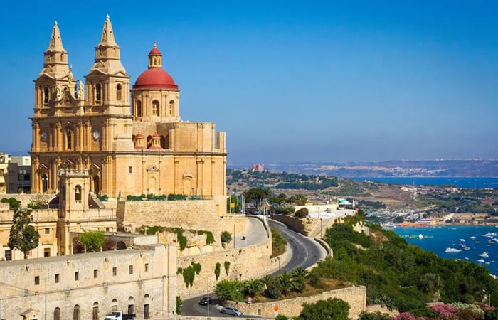 churches and religion in Malta