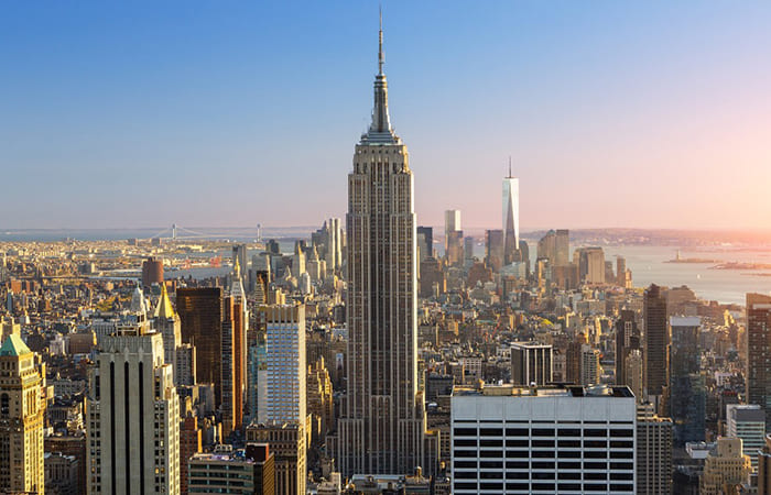Empire State Building tour dei luoghi di film ambientati a New York vacanza studio
