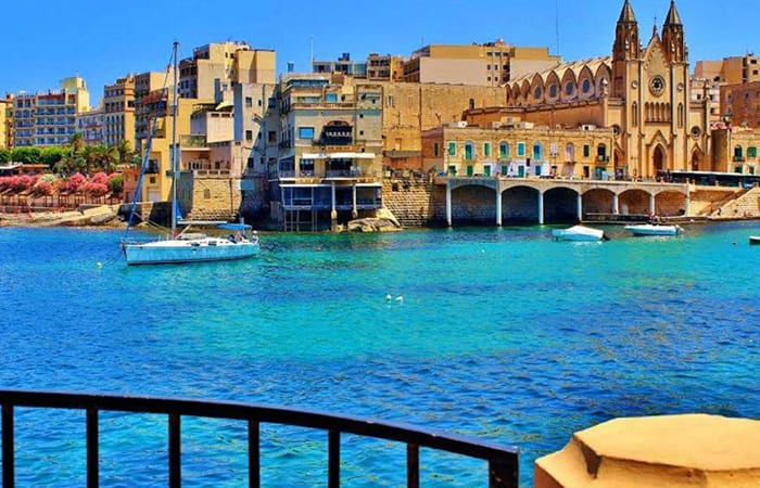 study holiday in salina bay in malta