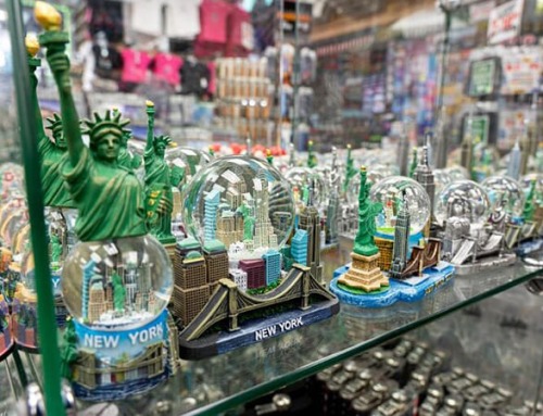 Best New York souvenirs: what to buy and where to shop
