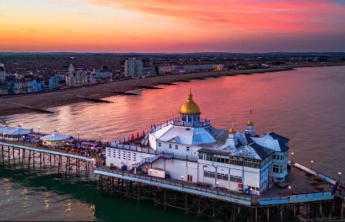 study holiday in east sussex, featuring an image of the pier in eastbourne