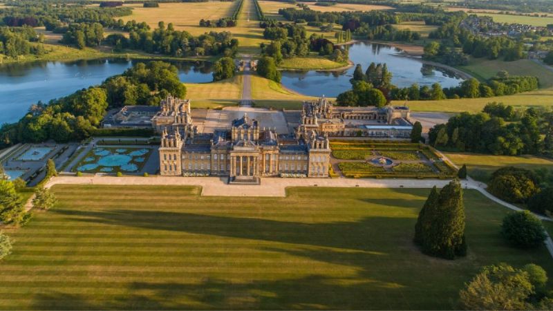 Blenheim palace aerial view