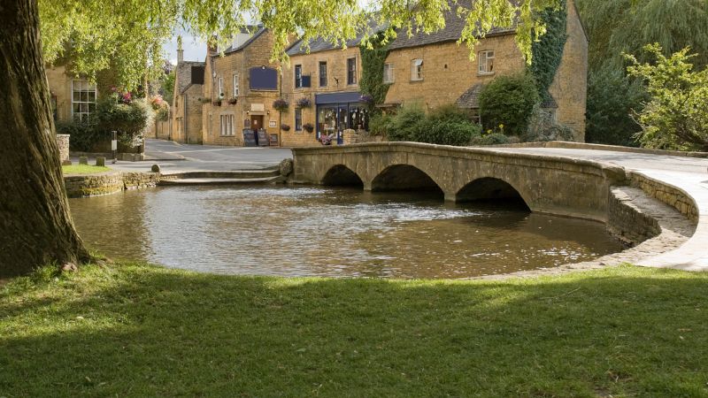 river in The Cotswold