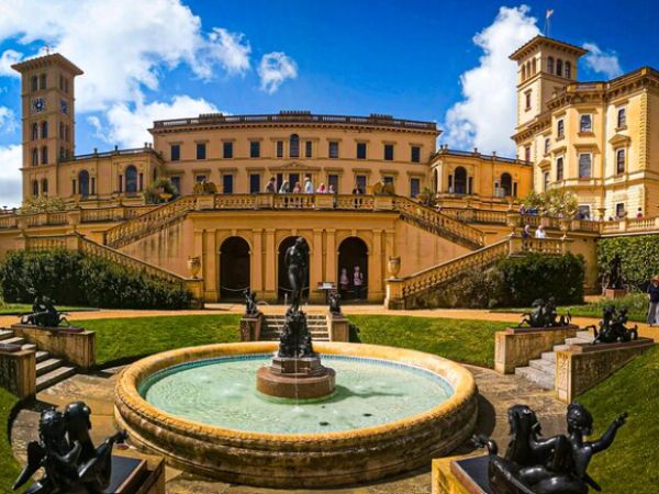 Osborne House has italian style architecture