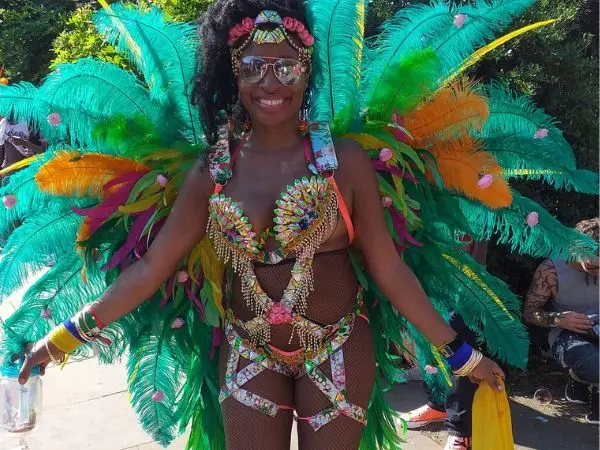 the notting hill carnival costumes