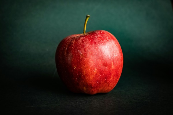 big red apple is a symbol of american generosity
