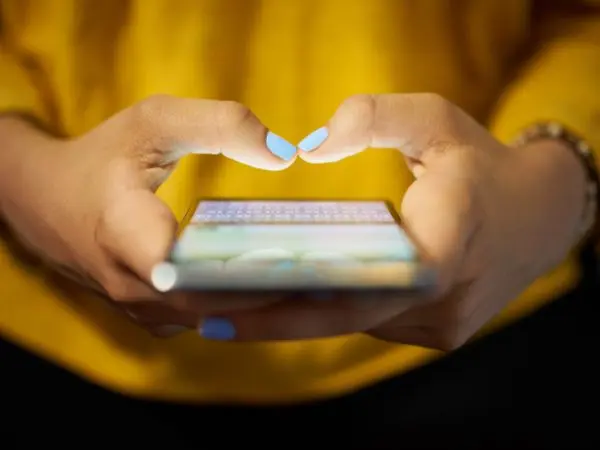 learn english on whatsapp and telegram