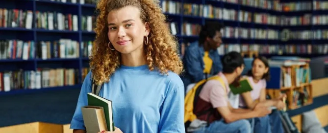 choosing between college and host family accommodation on a study abroad holiday