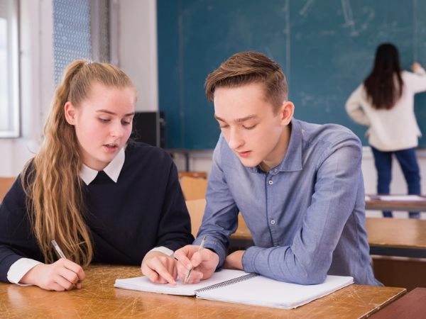 study holidays abroad with astrolabio