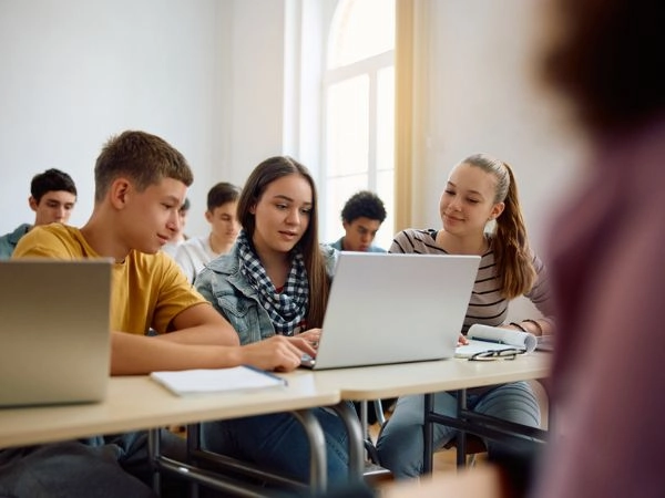 how should a group leader prepare to depart