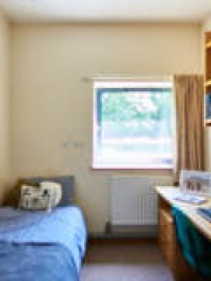 ATC_Anglia_Ruskin_University_Cambridge-bedroom-rcknthp7a2pnpghzsaersmcam0dgodav4glb71hrj4