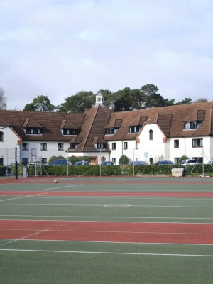 Downe House - tennis
