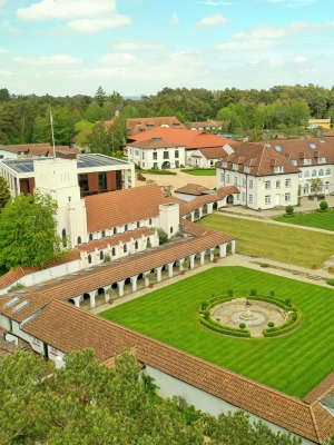 downe house school
